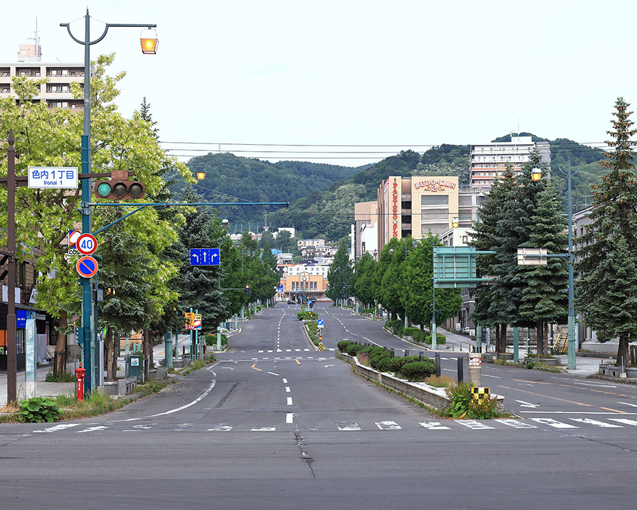 写真 奨励賞「早朝の小樽駅前通」瀬野仁之(舞鶴市)